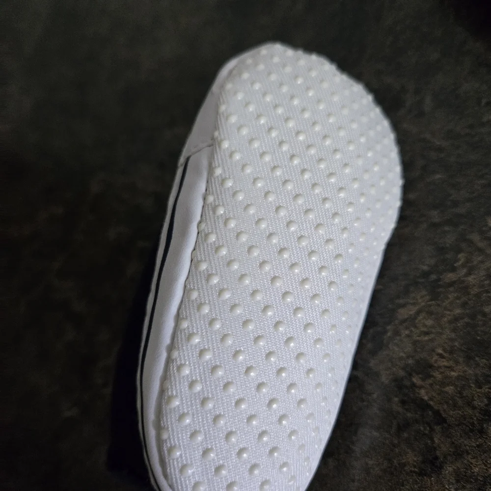 Patriots Baby Shoes Size 0-6 - Navy and White - Picture 11 of 12